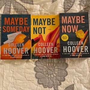 Colleen Hoover (3) books EUC